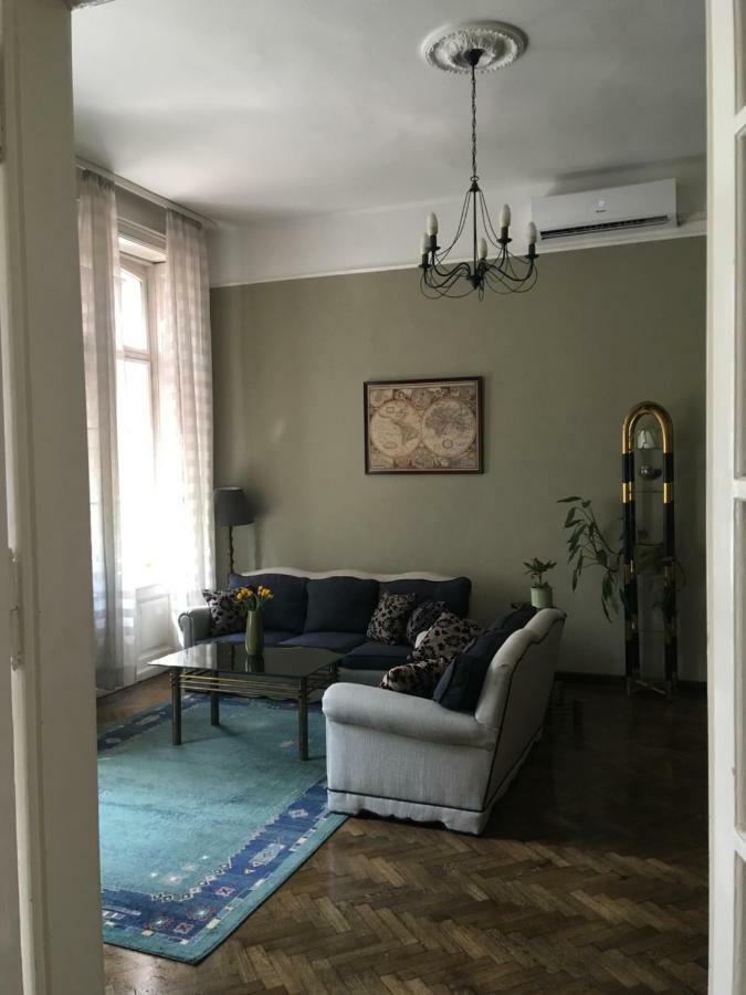 Basilica Apartment Budapest Exterior photo