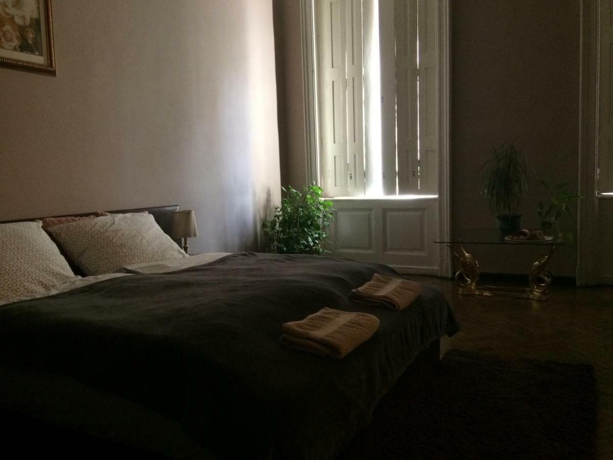 Basilica Apartment Budapest Exterior photo